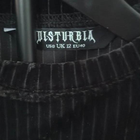 Disturbia Rosaline Velour Rib Crop Top (NWOT) - Picture 2 of 3